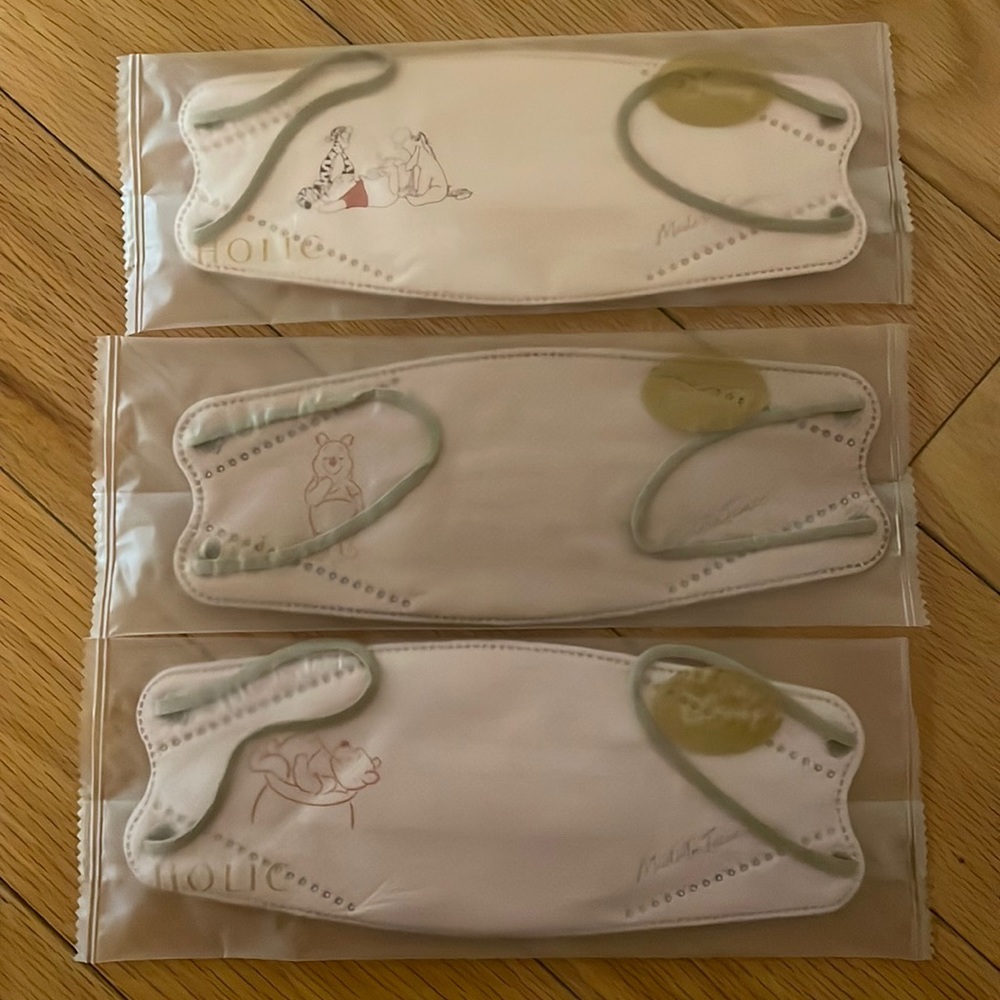New, 3D Disney Winnie the Pooh masks x3